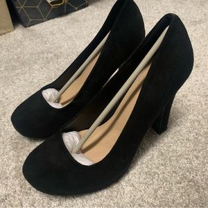 Torrid Black Platform Pumps